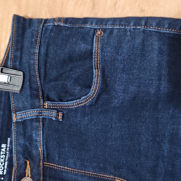 Rockstar Skinny Jean - Picture 5 of 10